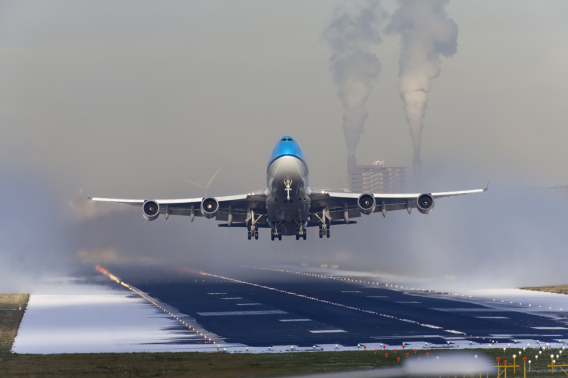 KLM schrapt uit voorzorg vele vluchten vanwege sneeuw 30-01-2019